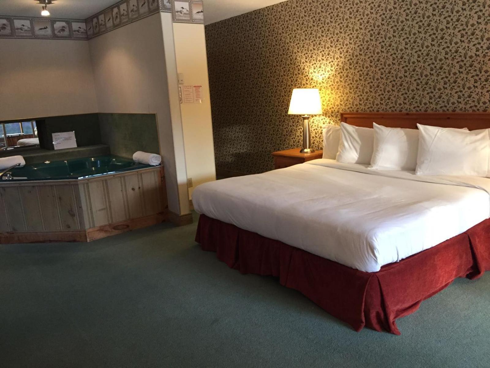 Algonquin Lakeside Inn Dwight Ruang foto